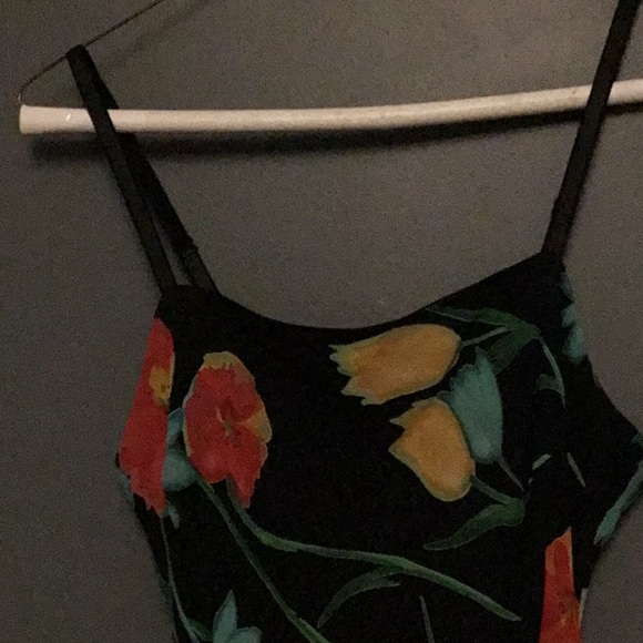 Sundress - Picture 3 of 5